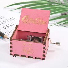 Decorative Figurines Retro Wooden Music Box - Hand Cranked Melody Vintage Charm Birthday Gift