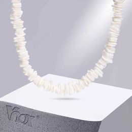 Pendant Necklaces Vnox Irregular Shell Necklace for Men Bohemian Ethnic Natural Square Shell Beaded Necklace Summer Holiday Necklace J240513
