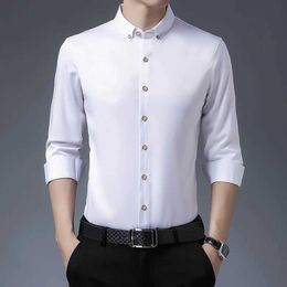 Men's Dress Shirts Mens Long Slve Fashion Korean Button Lapel Shirt Formal Business Dress Work Decoration Body Tailoring Designer Leisure Shirt Y240514