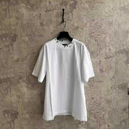 24ss Ceiling Paris Hardware Buckle Perforated Short Sleeved Handmade Worn-out Craft Loose Fit for Both Men and Women