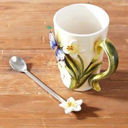 Mugs 2024 Est 3D Bone China Butterfly Flower Coffee Tea Cup Ceramic With Spoon Breakfast Milk Cups Gift For Lovers