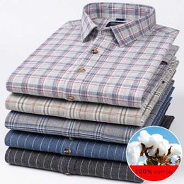 Men's Dress Shirts Men Dress Shirt Cotton Flannel Striped Autumn Winter Warm clothing Long Slve Regular Fit Smart Casual Business Shirts for Men Y240514