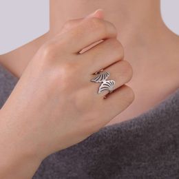 Vintage Angle Wings Stainless Steel Woman Girls Fashion Finger Ring Birthday Party Wedding Jewelry Gifts Wholesale