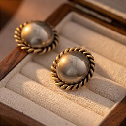 French retro style earrings light luxury simple and versatile round earrings high-end feel earrings AB284