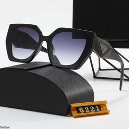 Designer for Women Protective Eyewear Purity Design UV380 Versatile Sunglasses Driving Travel Beach Wear Sun Glasses with Box Nice