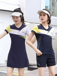 Active Dresses New Fashion Tennis Dress for Women Short Slve Outdoor Badminton Clothes Quick Dry Breathable Gym Female Sportswear Y240508