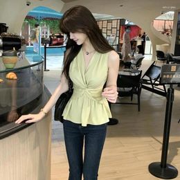 Women's T Shirts Summer Slim Sleeveless Tops Ladies Solid Color Pullovers Sexy Temperament Clothing V-neck Fashion T-Shirts