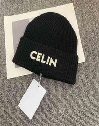 C letter autumn and winter new embroidered wool hat warm ear protection tide brand Lin net red knitted cold4228132