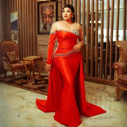 Plus Size Red Prom Dresses for Special Occasions Evening Dresses Elegant Illusion Sheer Neck Beaded Rhinestones Decorated Birthday Dress Engagement Gowns AM900