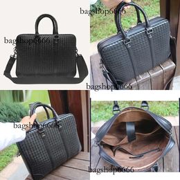 Top Briefcase Leather Handbag For Men Single Fashion Minimalist Style High-End Brand Laptop Original Edition