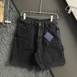 Designer designer di jeans maschile corretto 1v shorts in denim marchio di tendenza 2024 nuovi pantaloni pentagonali per la strada principale elastica maschile slim fit h5lp b1k2