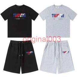 Mens designer T-Shirts Tracksuits Stock Trapstar T-shirt Embroidery Flocking Letter Trapstar luxury rainbow Colour Men Women sports suit short sleeved shorts set wi