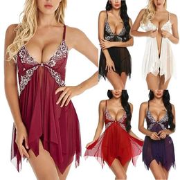 Sexy Pyjamas Women Sexy Night Dress Erotic Lingerie Front Closure Transparent Lace Underwear 2023 Floral Slpwear Sex Woman Nightie T240513