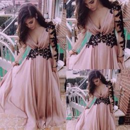 Long Sleeves Black Lace Appliques Evening Dresses Dusty Pink Chiffon Prom Party Dresses A-line Deep V-neck Plunging Designer Prom Gowns 2345