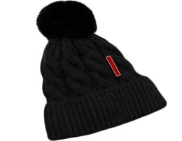 Woman Beanies Buckle Wool Down Hat Outwears Warm Snow Hats Beanie Cap Casual Spring Winter Fit1852469