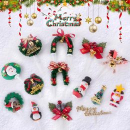 Baking Moulds Christmas Tree Wreath Pine Cone Bell Muffin Paper Cup Root Cream Cake Decoration Card Plug-in