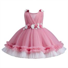 Girl's Dresses 0-4 year old girl flower bow sleeveless princess dress baby mesh cake dress Halloween banquet host performance dress Y240514