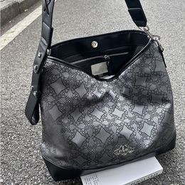 Luxury Women's Bag With Large Capacity Underarm Totes Design Niche Commuting Laptop Bag