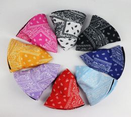 Two Side Wear Woman Paisley Bandana Bucket Hat Reversible Fisherman cap Cool Cycling Hunting Foldable Sunhat Artist Dancing 88 W29541353