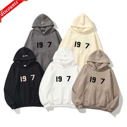 Designer Sweatshirt 1977 Hoodie Thin Spring Autumn Fashion Casual Street Men Women Sports Tops Letter Print Long Sleeve Hooded Sweatshirts WIW0