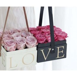 Handhold Rose Hug Bucket With Flowers Florist Party Gift Packing Cardboard Packaging Box Bag