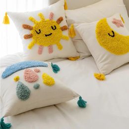Pillow Cartoon Tufted Embroidery Canvas Cover Removable Kids Moon Sun Pattern Throw Pillows Car Chair Sofa Bed Room Decoration
