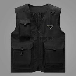 Men's Vests Designer jacket tank top luxury women men Outdoor camping with multiple pockets High quality Couples windproof sleeveless jackets parka