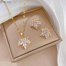 Earrings Necklace Fashion Micro Inlaid Necklace Earring Set Light Luxury Maple Leaf Personalised Temperature Banquet Earrings Clavicle Chain XW