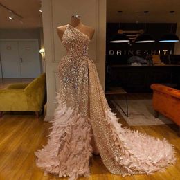 Ostrich Feather Luxury Evening Dresses Sparkly Sequins One Shoulder A Line Gold Prom Dress Party Wear High Split Formal Occasion Gowns 241V