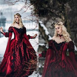 Gothic Sleeping Beauty Princess Mediaeval burgundy and Black Evening Dress Long Sleeve Lace Appliques Victorian masquerade Bridal Gowns 242w