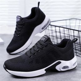 Casual Shoes Air Cushion Sneakers Men Women Safety Steel Toe Work Boots Anti-Smash Breathable Construction