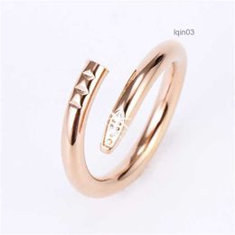 Three Stone Mens Ring White Gold Designer Nail Luxury Jewellery Midi Promise Rings for Women Couple Matching Titanium Steel Alloy Fashion Accessories 7U3T