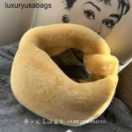 Jodie Bag Bottegvenets Handbags Fur Plush Womens Autumn and Winter Wool Knot Cloud 2024 New Cute Rj