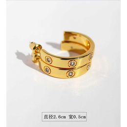 Cart Family Photo taking earrings 24k True Gold Style C-shaped Earrings Small and end Cold Indifferent with origin logo box