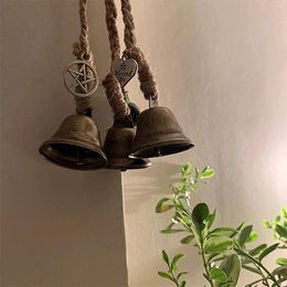 Decorative Figurines 2024 Bronze Bell String Pendant Vintage Xmas Party Wind Chimes DIY Metal Small Hanging Decor For Wall Tree Window