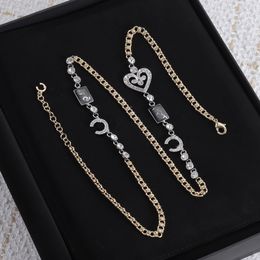 New Fashion Necklaces Chokers Diamond Necklaces Pendants Chokers For Woman Necklaces Letter Pearl Necklace Designer Necklace Gift Chain Jewellery