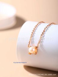 Designer Croitrres nacklace simple set pendant Niutou Pearl Necklace Light Luxury Small and High end Bubble Diamond