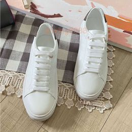 men women casual shoes Spring low cut trainer breathable trend casual board shoes sports shoes internet famous white shoes