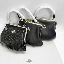 Bag Small for Women in 2024 Niche Design Crossbody Chain Mobile Phone Middle Ancient Western Empr Dowagers Mouth Gold Dumpling