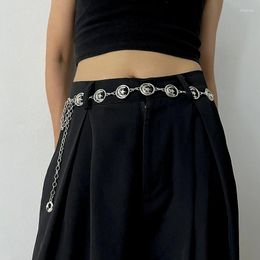 Belts Retro Style Women's Metal Waist Chain Accessories Decorative Circle Carved Belt Goth Silver Waistband Golden