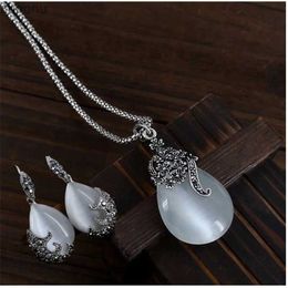 Earrings Necklace Vintage Elegant 925 Sterling Silver Fashion Opal Water Drop Pendant Long Snake Necklace Water Drop Earrings Womens Jewellery Set XW