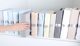 Clothes Fold Board Storage Rack Clothing Organizer System Closet Wardrobe Stack Tshirt Blouse Organizer Tools Antiwrinkle7886938