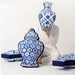 Pillow Chinese Blue Porcelain Pillows Vase Shape Luxury Retro S Decorative For Sofa Chair Bedding Home Decoration