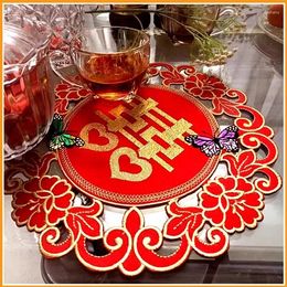 Table Mats Red Wedding Beautiful Flower Shape Placemat Embroidered Non-slip Water And Oil Resistant Non-washable