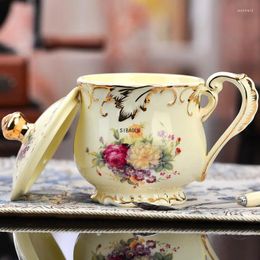 Mugs European Style Retro Ceramic Mug With Large Capacity Office Lid Cup Afternoon Tea Water Rose Porcelain Teacup