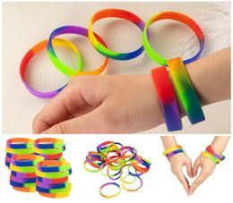 LGBT LESBIAN Rainbow Silicone Bracelets Gay Rubber Sports Wrist Band Wristlet Bracelet Wristband party Favour T9I004415809807