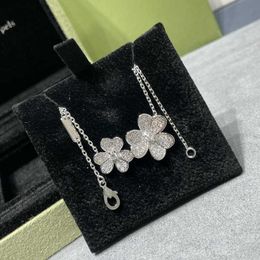 High grade Designer vancefe for women Pure Silver 925 Precision Edition Full Diamond Double Flower Clover Necklace Womens 18K Rose Gold Lock Bone Chain Light Luxury