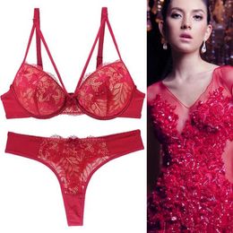 Bras Sets 2021 New Lace Embroidery Bra Sets Women Push Up Underwear 32/70 34/75 /36/80 38/85 40/90 42/95 44/100 BCDE Cup Lingerie Y240513