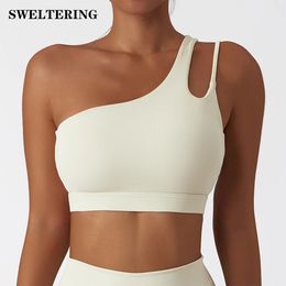 Single shoulder shock-absorbing yoga bra womens beauty back gym sports underwear irregular belt running fitness vest top 240428