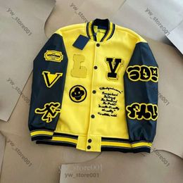 Letterman Vintage Off Bomber Coats Letter Embroidery Autumn Men Baseball Office Jackets Hip Hop Loose Varsity Fashion Winter Keep Warm Jacket White c963